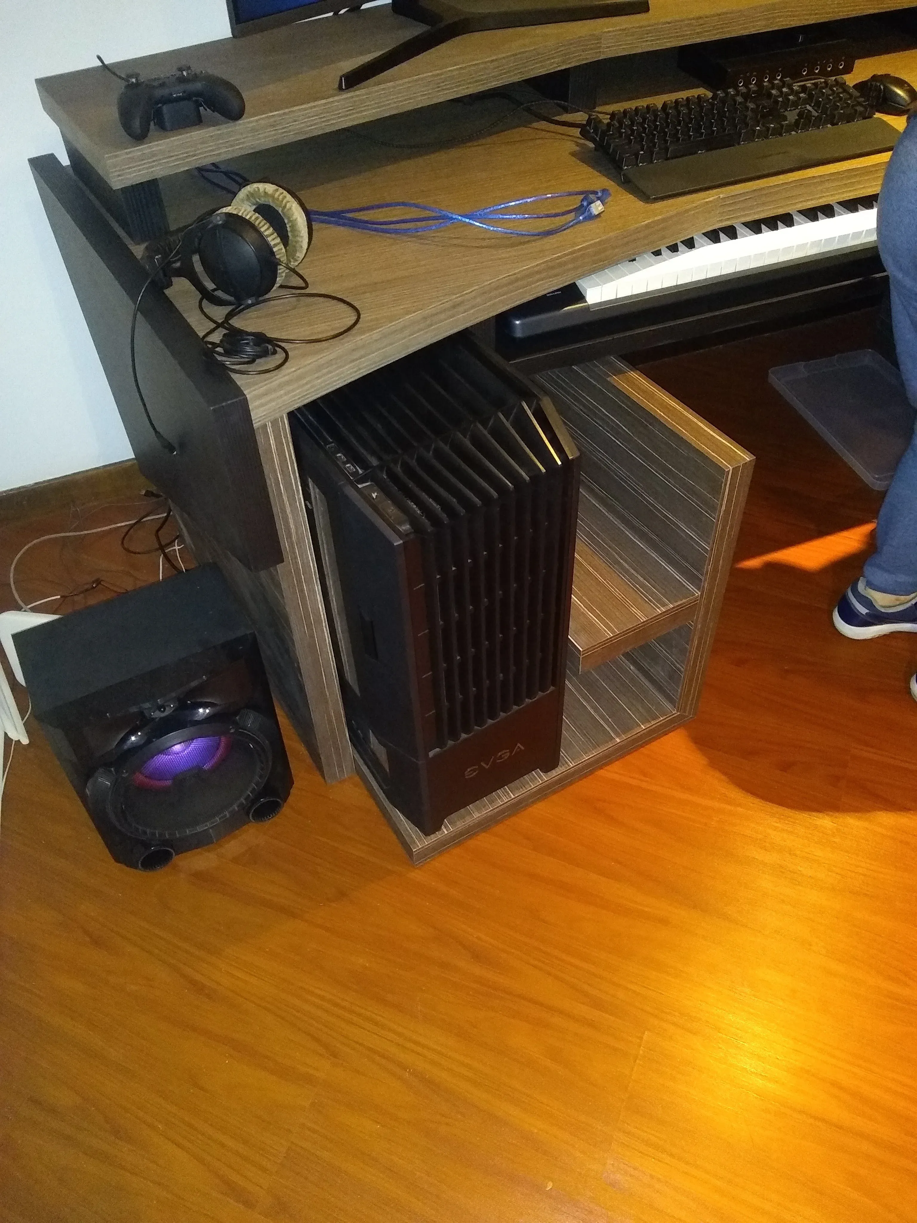 Torre Gamer protegida en bóveda dedicada