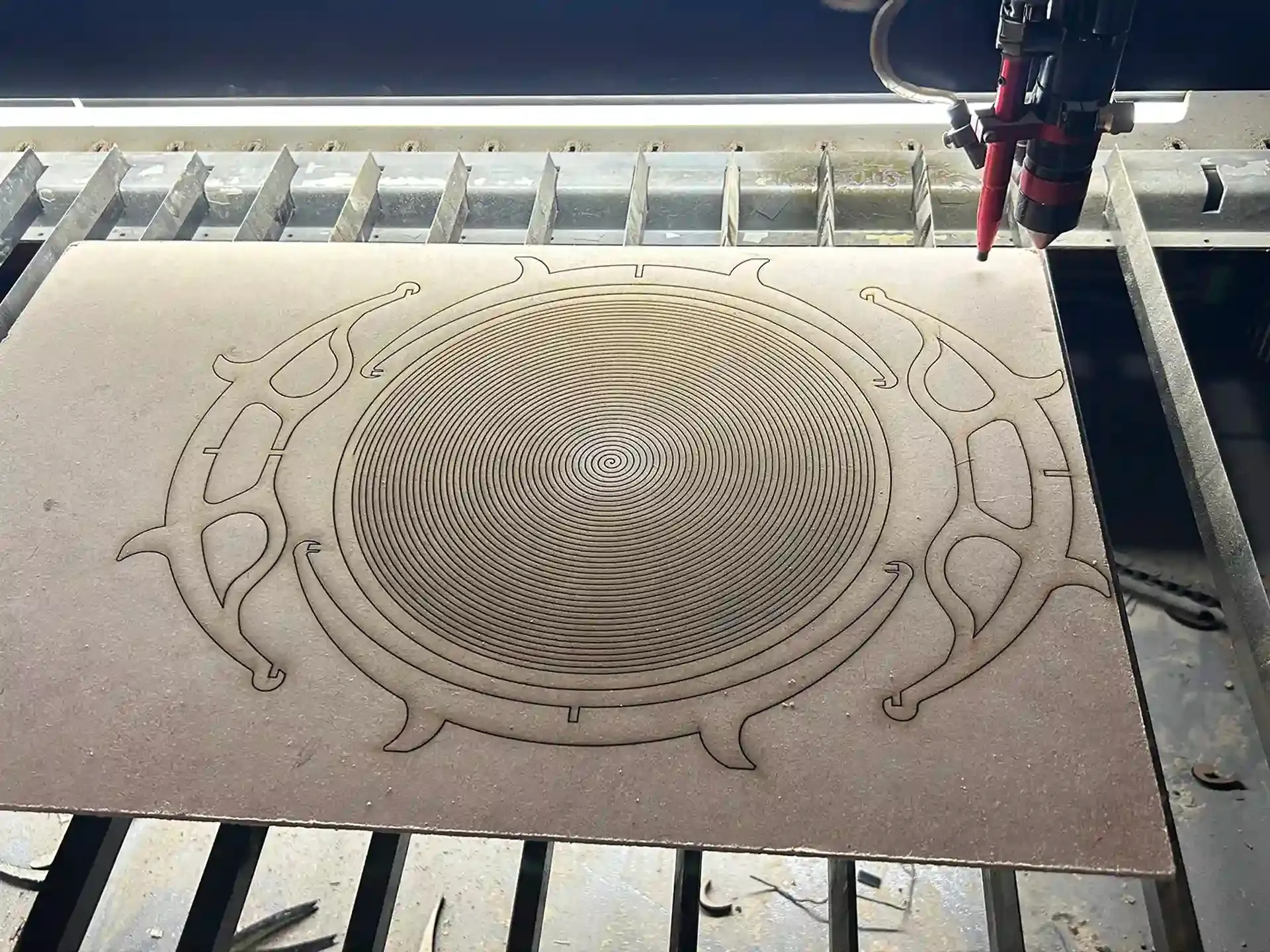 Patrones Paramétricos y Paneles Ornamentales con ingeniería de fabricación avanzada en Bogotá